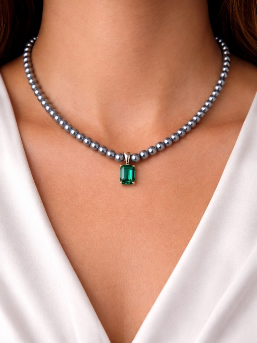 Sterling Gray Pearl Necklace with Emerald Green Pendant